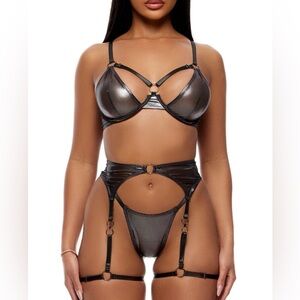 Liquid Metal Strappy Set
